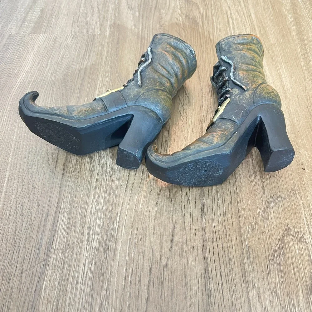 Martha Stewart Witch Boot Candle Holders Halloween Pair Black Gold 5.5 x 5 Inchs